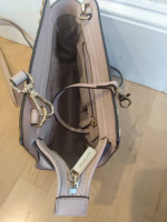 MICHAEL KORS LEATHER MESSANGER HANDBAG