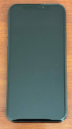 Iphone XS unlocked - excellent condition