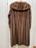 STUNNING! GENUINE VINTAGE MINK COAT