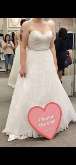 New Davids Bridal Wedding Gown Aline Lace Size 14