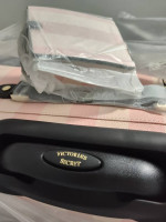 VICTORIA'S SECRET ( VS ) LUGGAGE SET $300 OBO