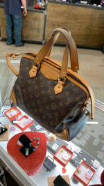 Pre-loved LV Monogram Canvas Hangbag