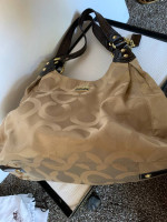 NWT COACH Maggie Hobo Op Art Signature C Handbag Purse #L0973-14305