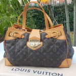 Auth Gorgeous LOUIS VUITTON Monogram Etoile Large quilted Shopper To