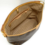 Louis Vuitton Purse/Bag