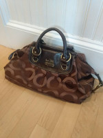 AUTHENTIC COACH HANDBAG
