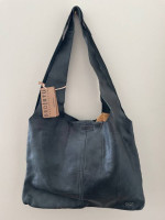 Bed|Stu Bag