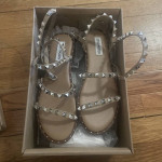 Steve Madden Travel Tan Leather Strappy Open Toe Embellished Sandals S