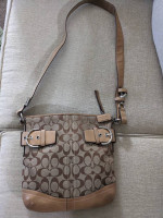 COACH PURSE GENUINE