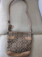 COACH PURSE GENUINE