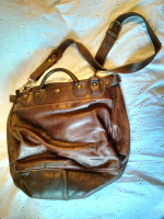 Vintage GAP Leather Messenger Hobo Shoulder Bag
