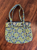 Vera Bradley Handbag (Lightly used)
