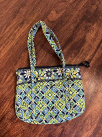 Vera Bradley Handbag (Lightly used)