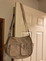 Women’s Rosetti 16”x11” Shoulder Purse Bag Nice!