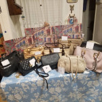 HUGE COLLECTION OF BEAUTIFUL POCKETBOOKS / HANDBAGS!