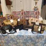 HUGE COLLECTION OF BEAUTIFUL POCKETBOOKS / HANDBAGS!
