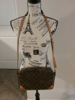 Authentic Louis Vuitton Crossbody Purse