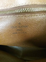 Authentic Louis Vuitton Crossbody Purse