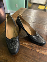 2 pairs of Hermes heels sz 39/8.5