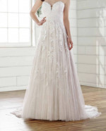Never Worn Wedding Dress