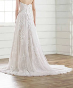 Never Worn Wedding Dress