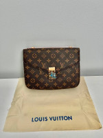 Women bags