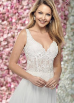 Enchanting by Mon Cheri Wedding Dress 219150 in Ivory. Size 12. NWT!