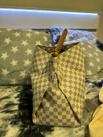 LV Purse 👜