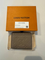LOUIS VUITTON ZOE WALLET