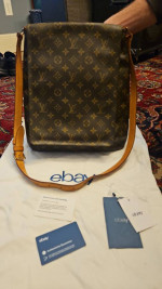 Authentic Louis Vuitton
Musette Salsa GM Crossbody