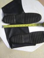 Mens Mid-Calf Black Rubber Rain Boots (Size 11)