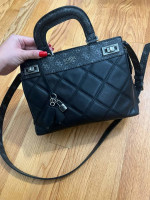 Guess pre-owned handbag