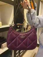 Teri Hobo with Puffy Diamond Quilting