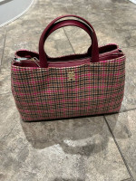 Tommy Hilfiger Purse / Shldr Bag (New w/ Tags)