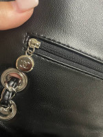 FAUX CHANEL