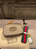 Camera shoulder bag purse