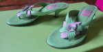 Lilly Pulitzer Leather Thong Sandals Lime Green & Pink Flower - 7 M