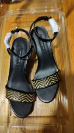 Ann Taylor shoes size 5.