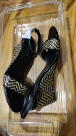 Ann Taylor shoes size 5.