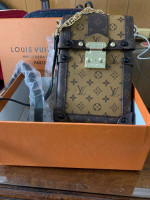 Louis Vuitton (imitation)