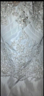 NEW BEAUTIFUL WEDDING DRESS