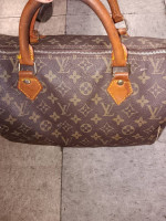 Louis vuitton vintage 1953 hand bag