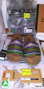 CROCS/REEF/HEY DUDE/COBIAN