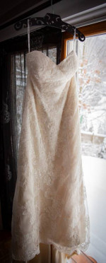 Stunning Stella York Lace Wedding Gown