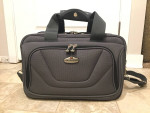 Ricardo Beverly Hills Grey Travel Shoulder Laptop Carry On Bag