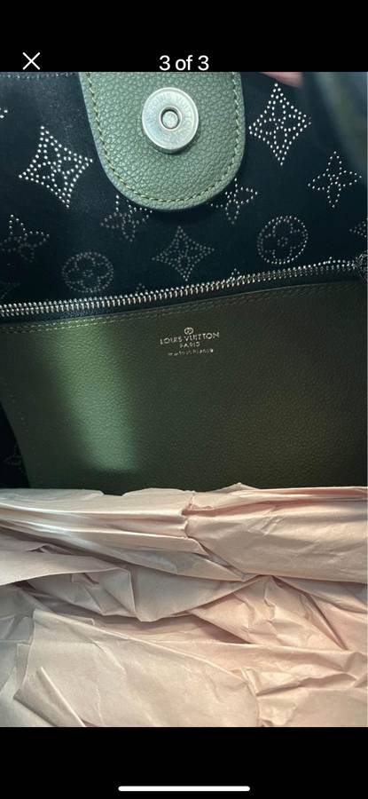 Louis Vuitton Mahina Hobo Bag