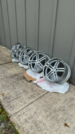 New never mounted 2 piece 20s staggered