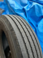 255/80r 22.5 Michelin tire