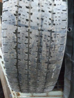 225/75 R16 Tire on Dodge Intrepid rim