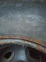225/75 R16 Tire on Dodge Intrepid rim